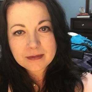 Meet your Posher, Angie